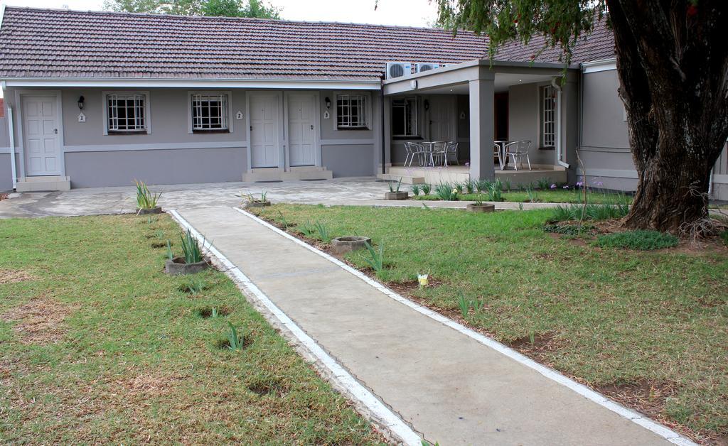 The Itumeleng Guest House Bergville Eksteriør billede